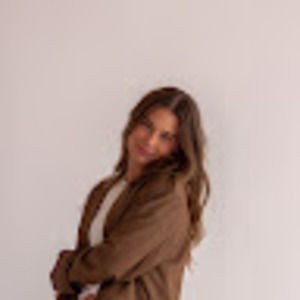 Meet your Posher, Jenna